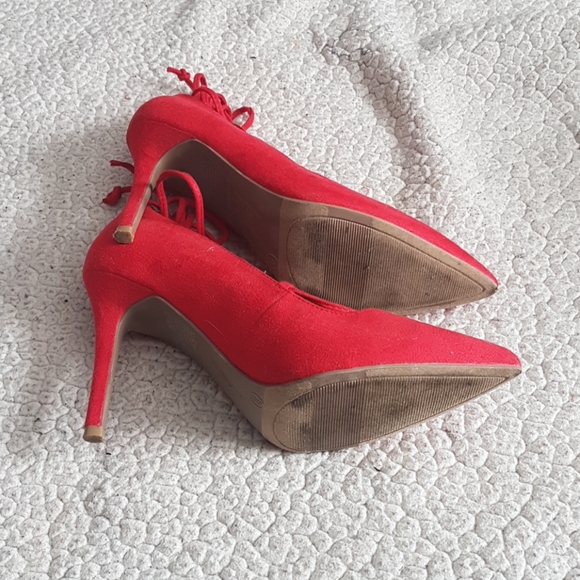 Red heel - Picture 4 of 4